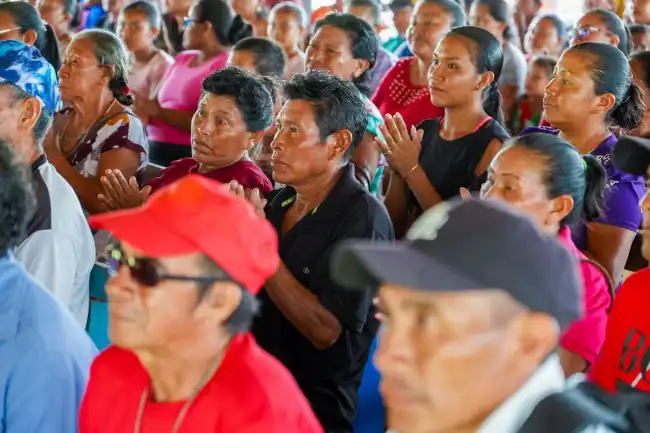 A section of the gathering at Karasabai, Region Nine
